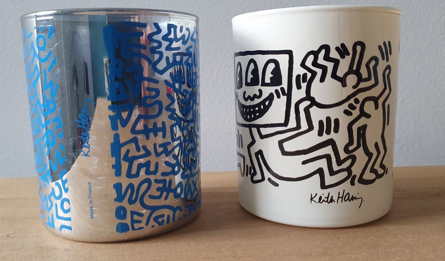 Pair of Keith Haring pots in opaline.