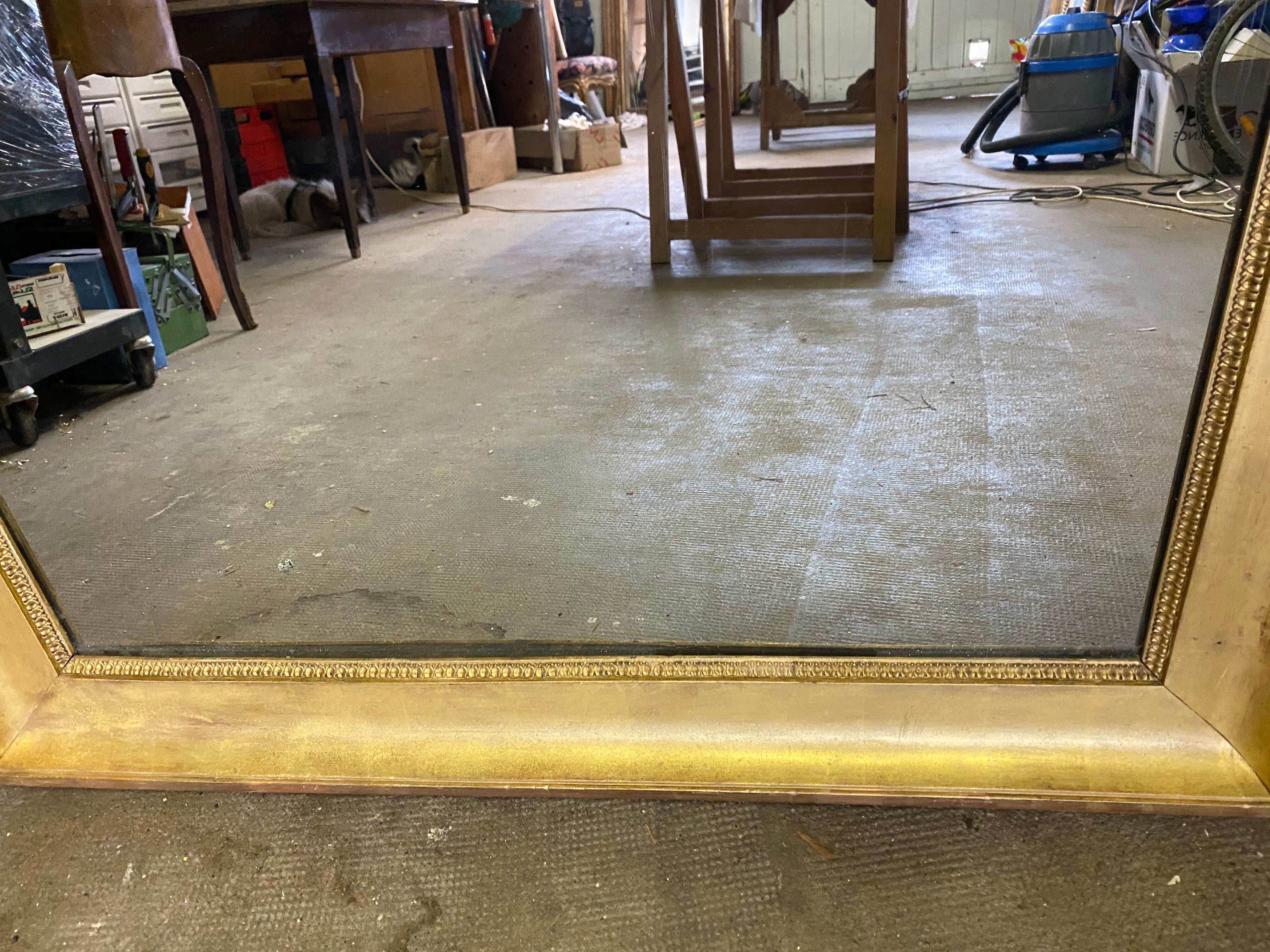 Golden mirror with 19th gold leaf