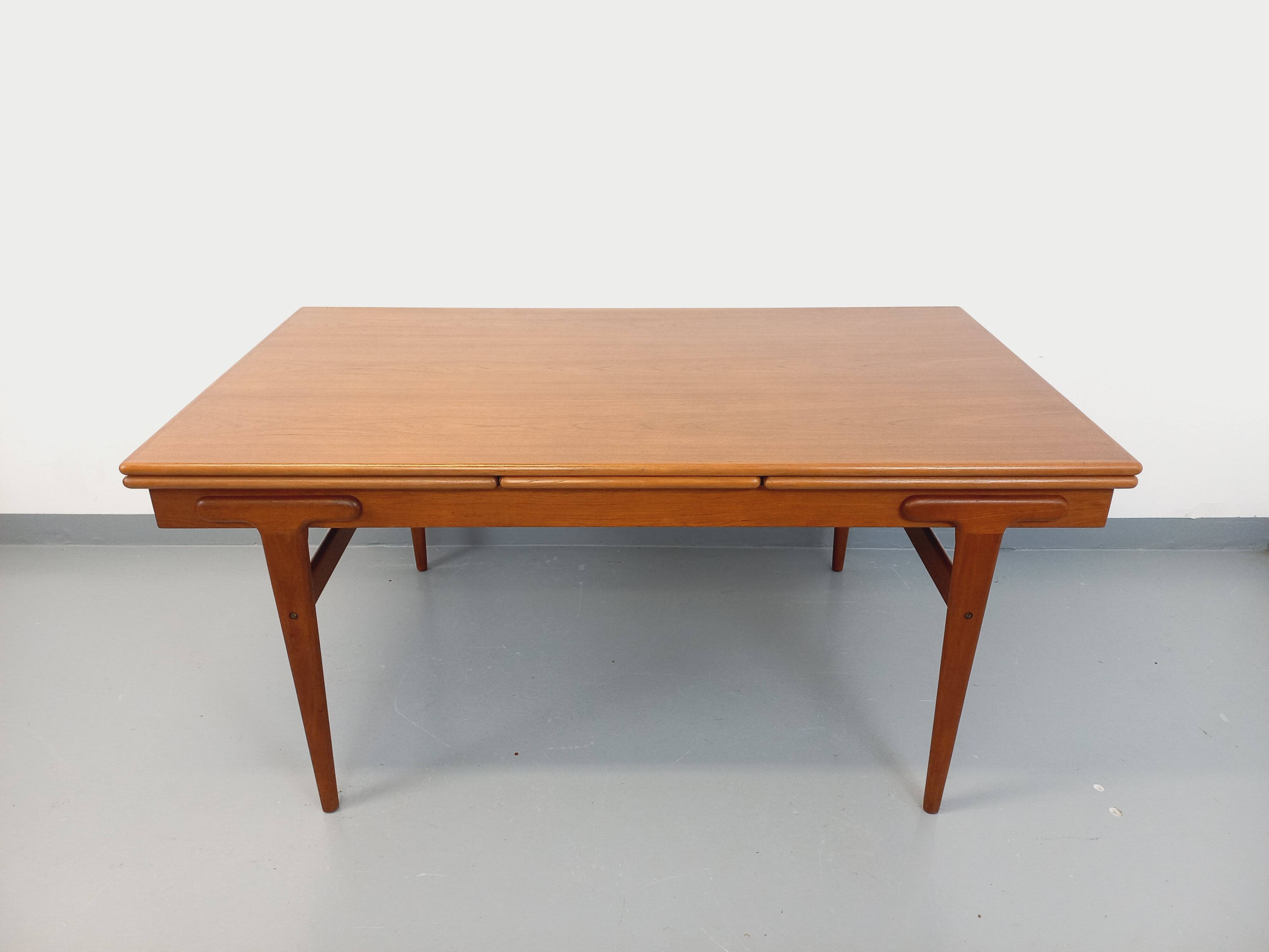 Vintage rectangular Scandinavian dining table by Ejvind A. Johansson teak