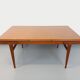Table à manger scandinave rectangulaire vintage de Ejvind A. Johansson teck