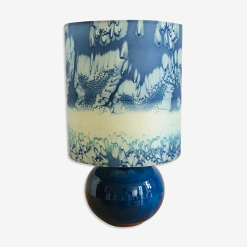 Vintage ceramic table lamp and marbled lampshade