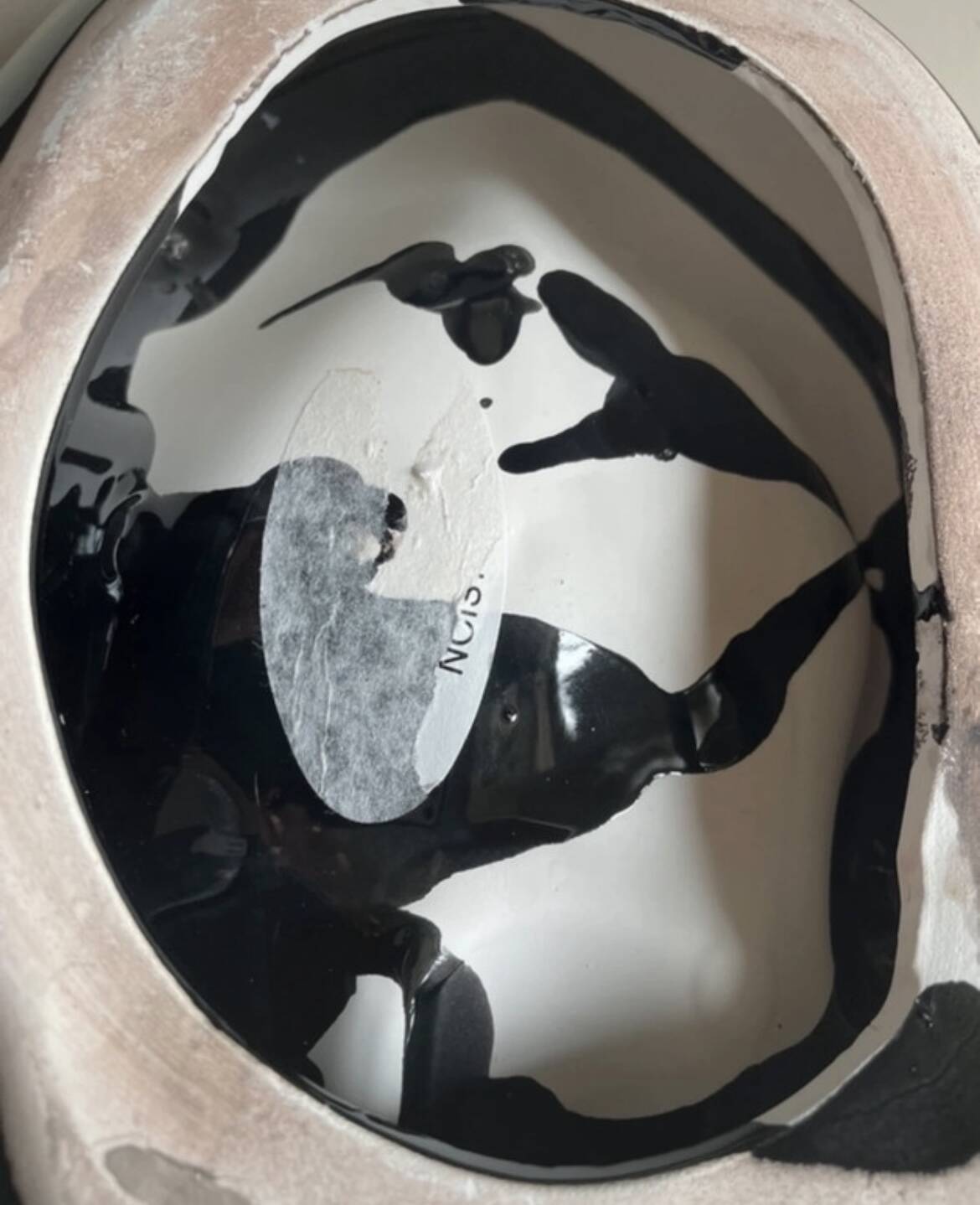 Black ceramic pocket tray