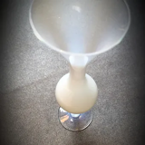 White opaline soliflore
