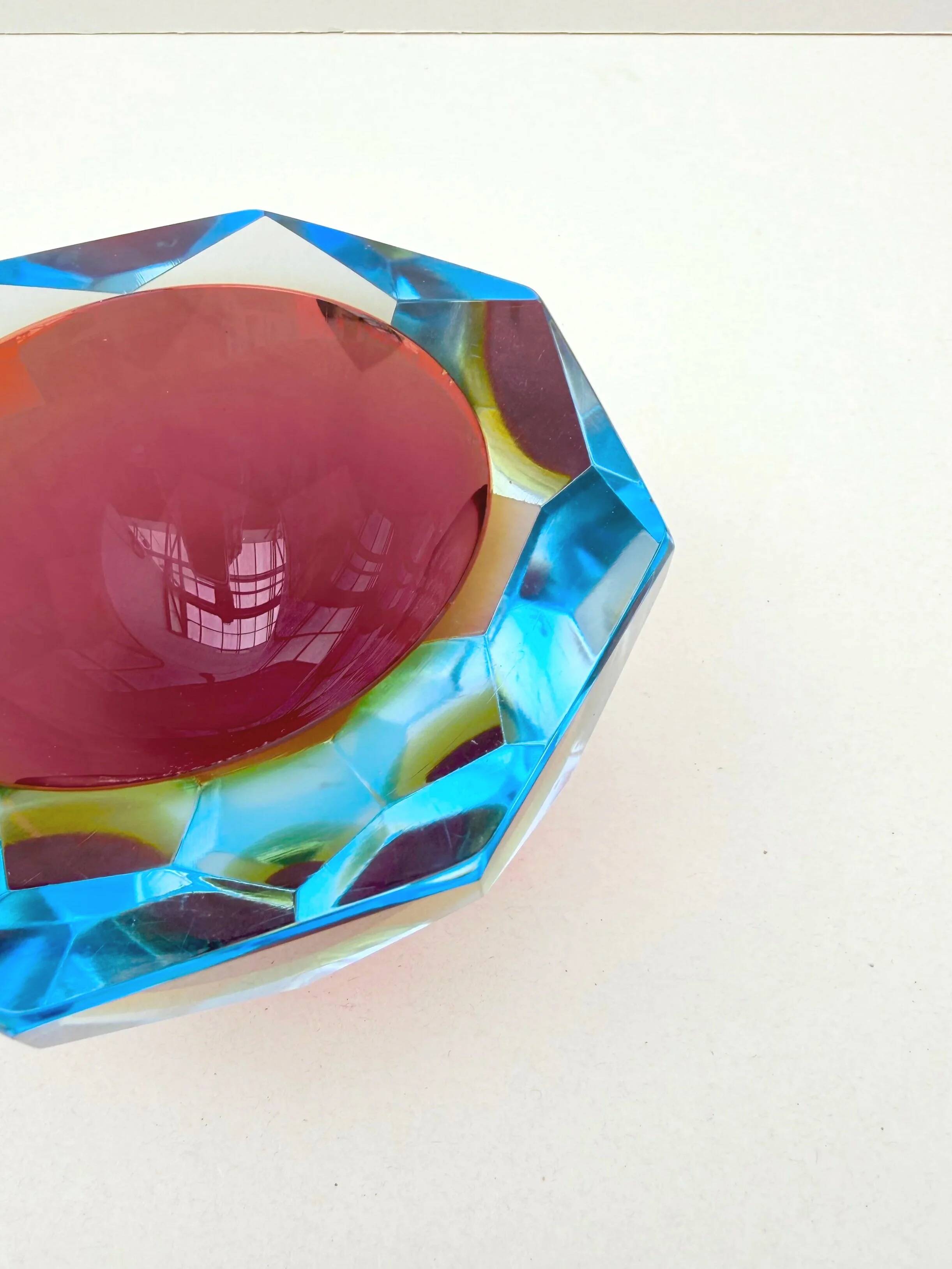 Sunk dish - Murano blown glass, Italy 1960