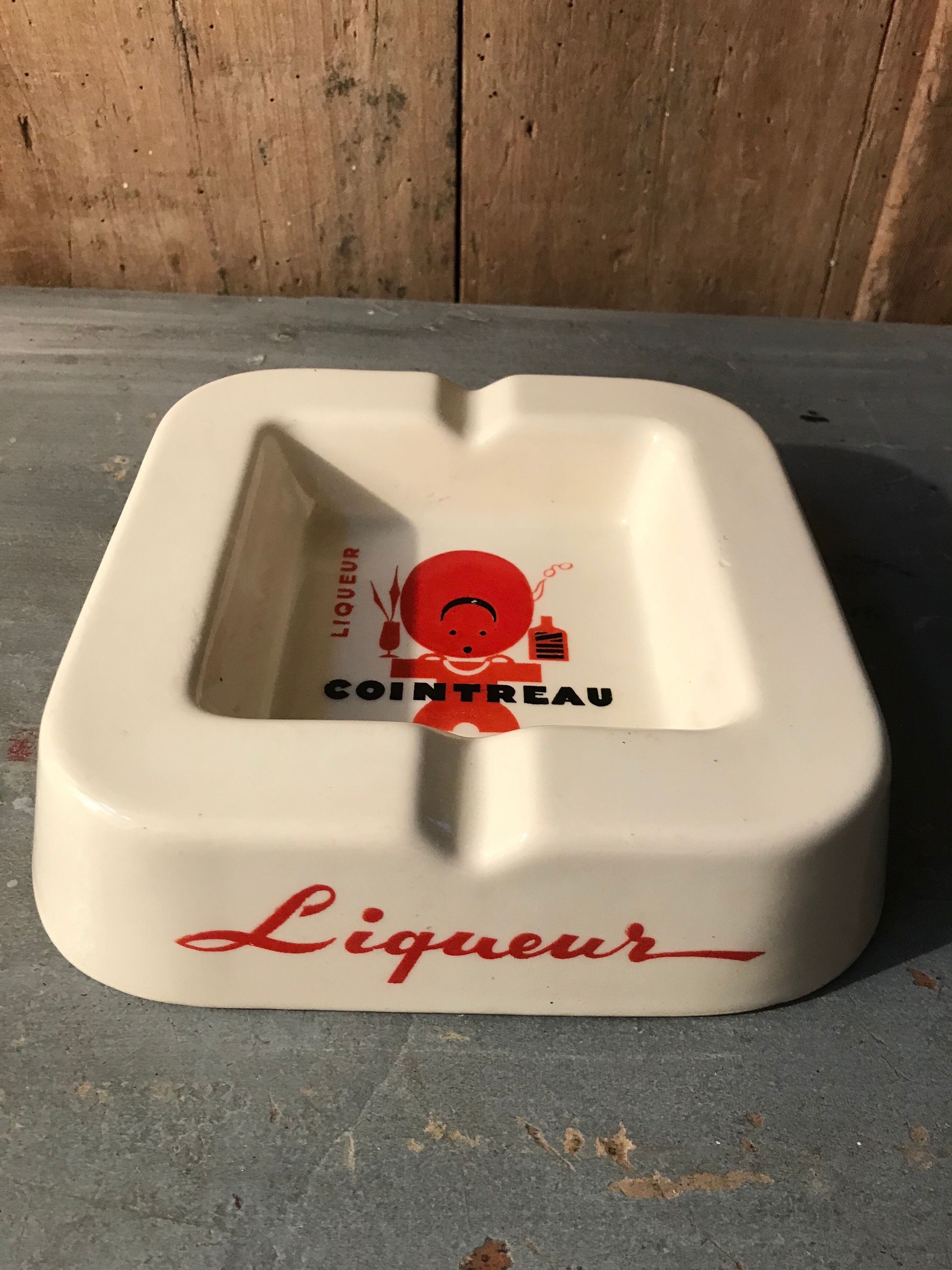 Cendrier publicitaire cointreau