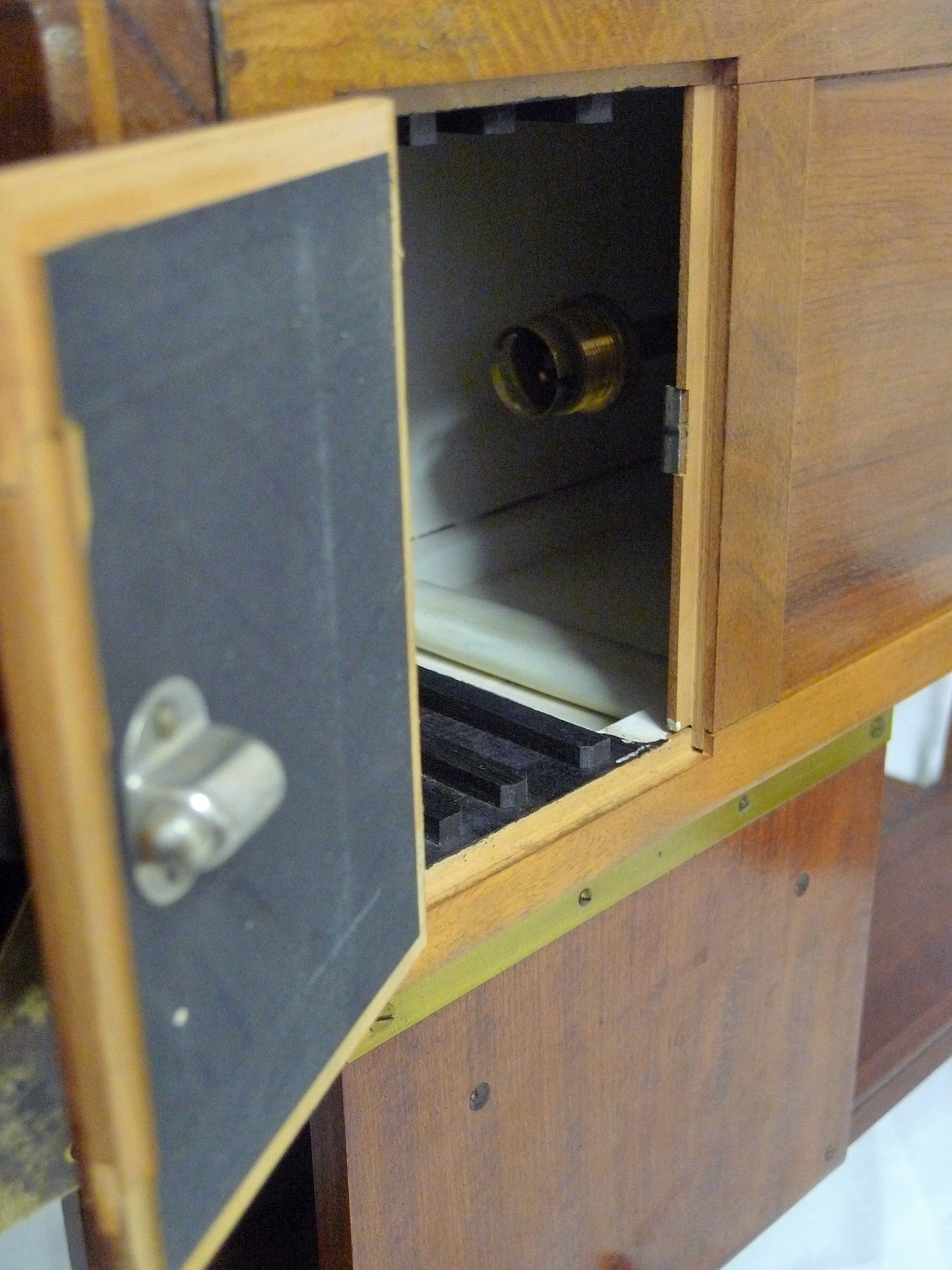 Imperator wall photo enlarger