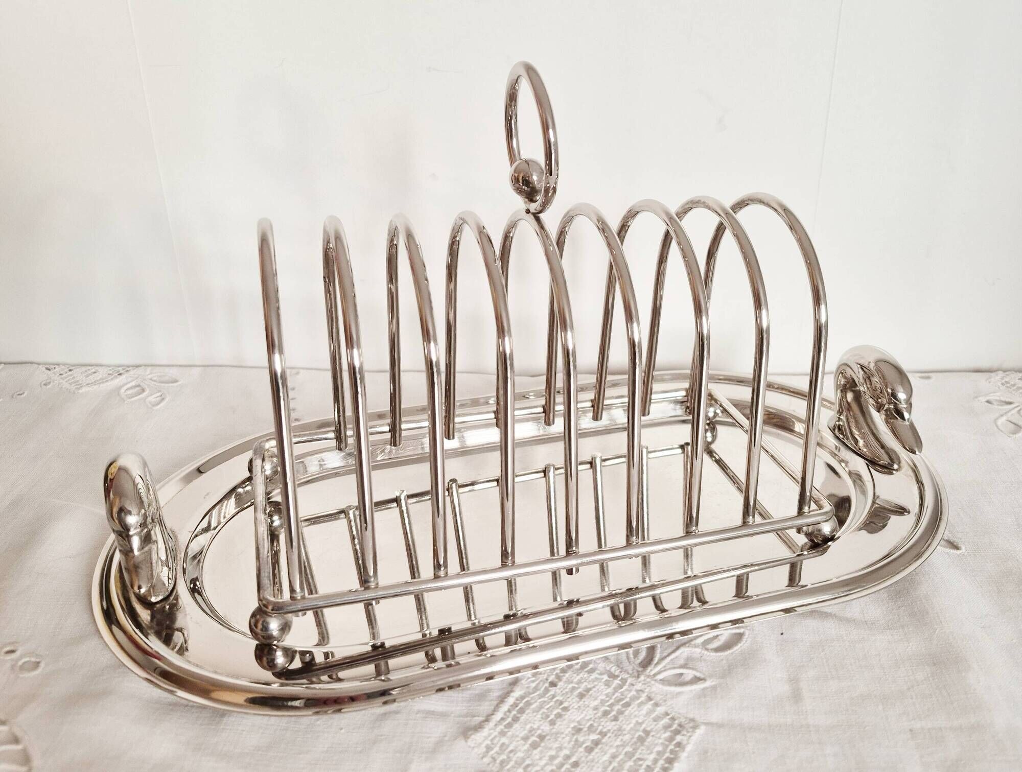 Silver-plated serving dish for foie gras, toast holder.