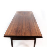 Coffee table in rosewood with shelf, of danish design from the 1960s
