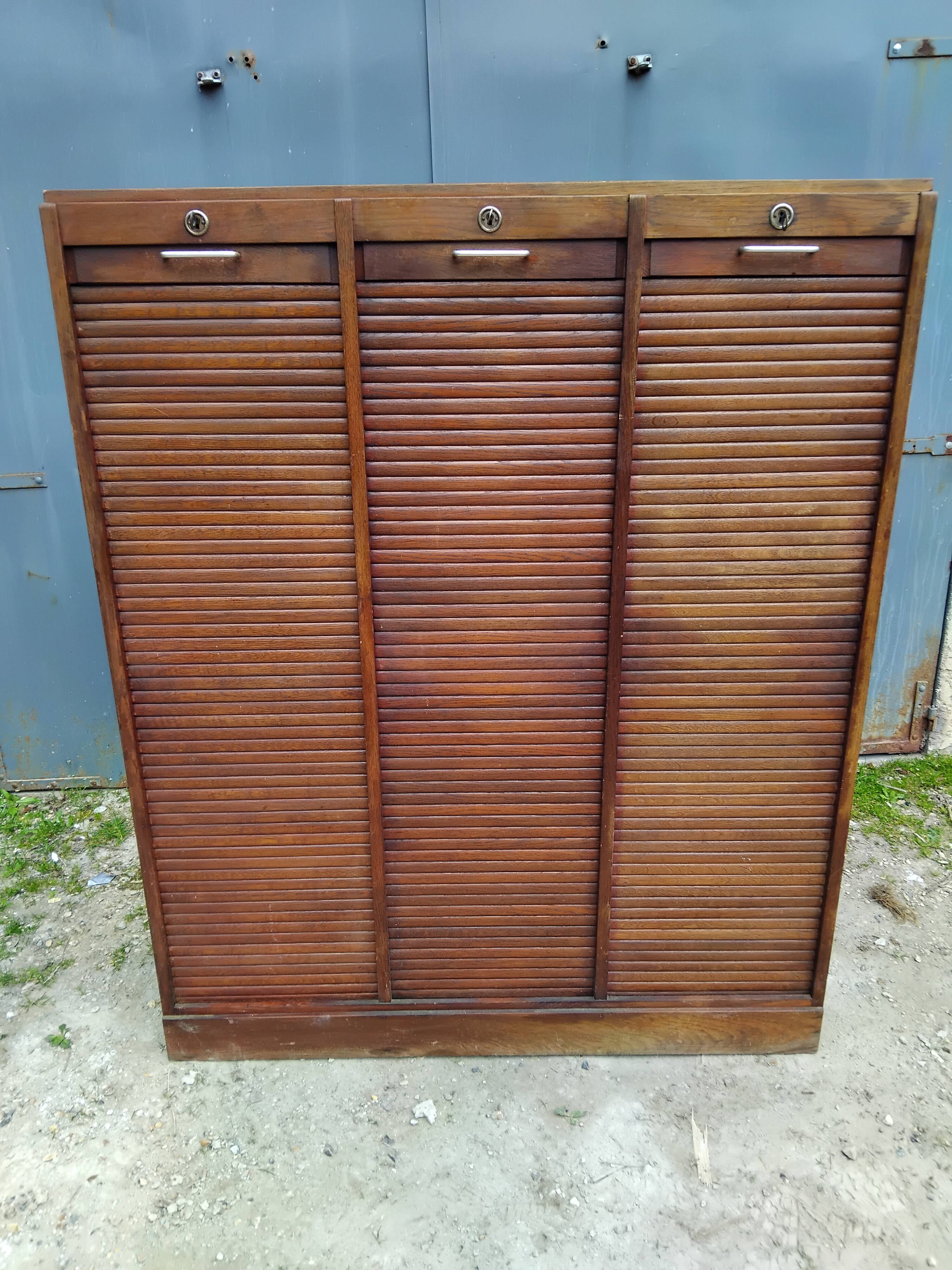 Antique 3-panel filing cabinet
