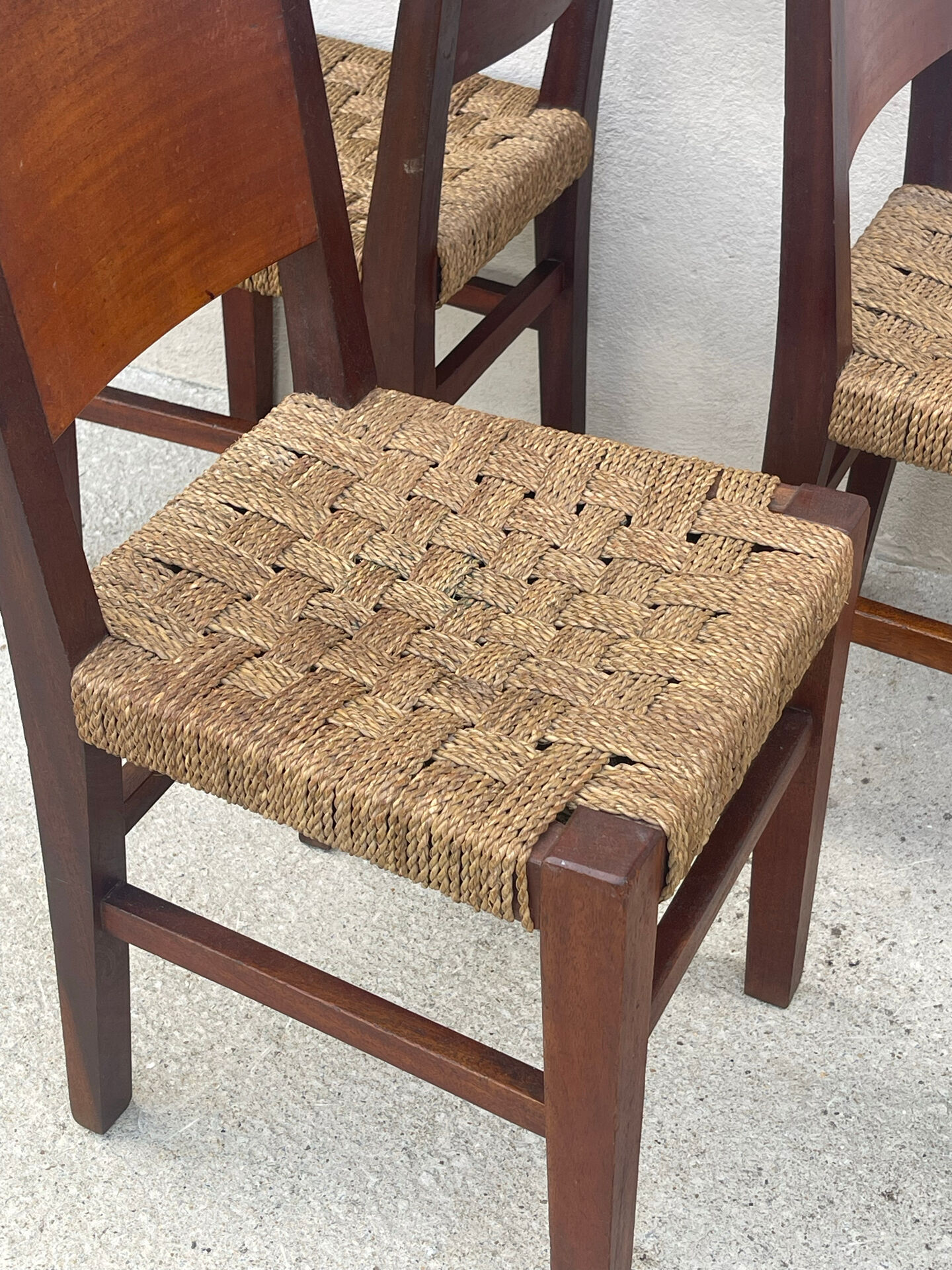 4 modernist chairs from the 1950s.