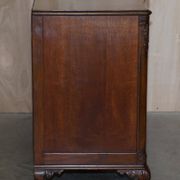 Commode Victorienne Tardive en Bois Dur Pieds Griffe et Boule