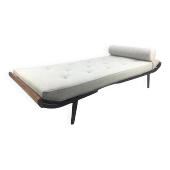 Daybed