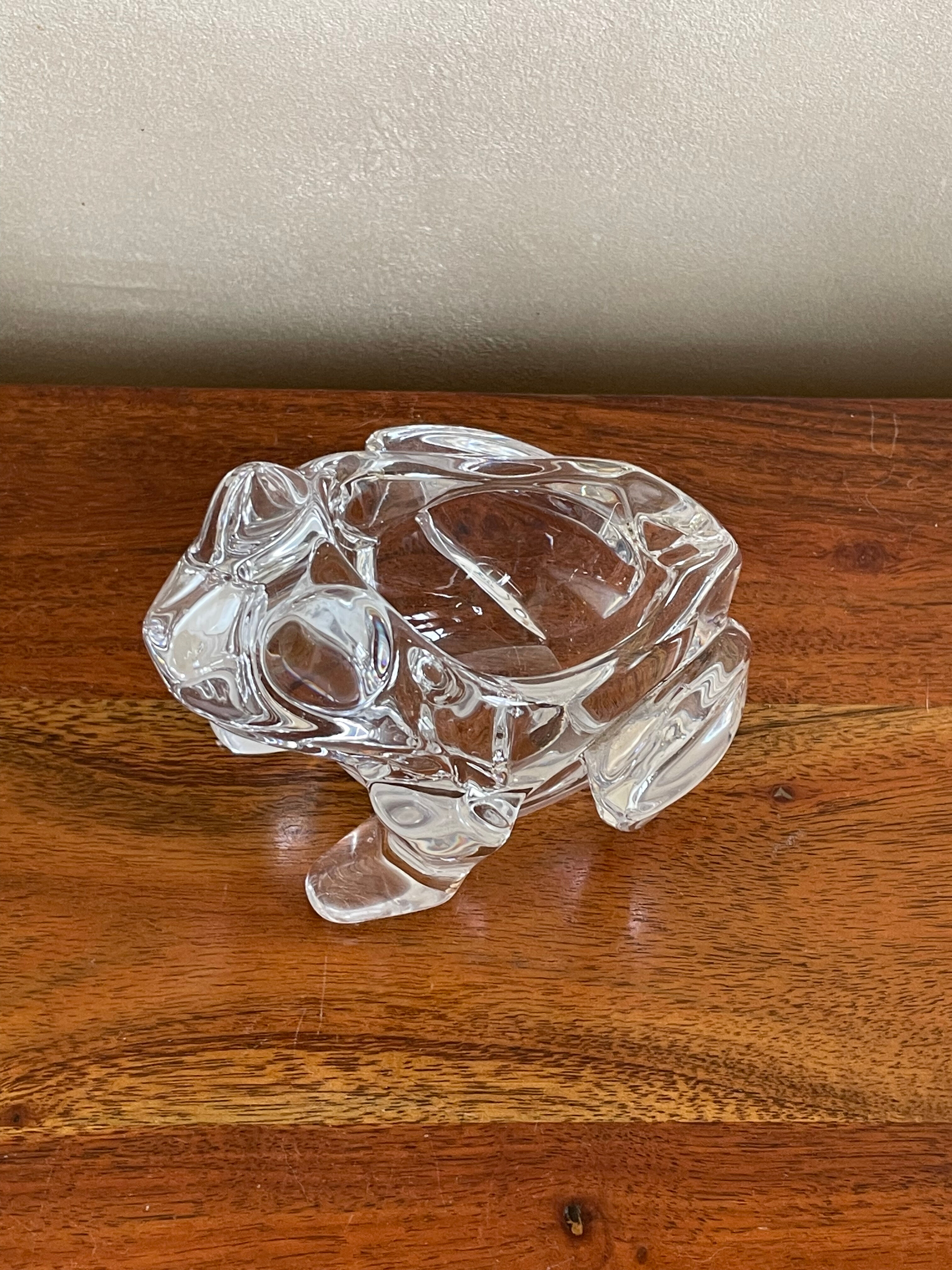 Empty pocket frog Valves France