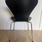 Office chair / Series 7 (3107) / Arne Jacobsen / Fritz Hansen