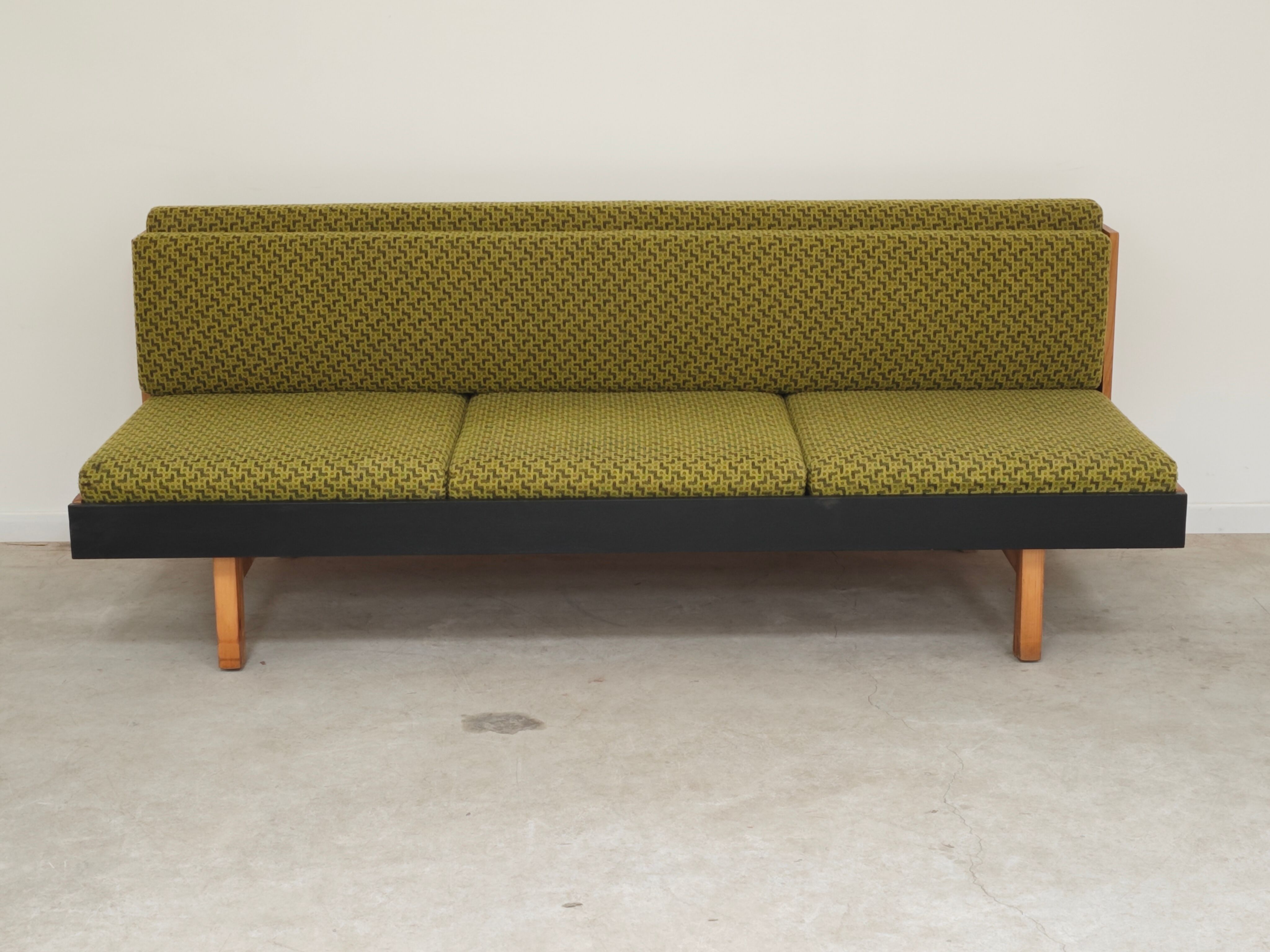 Green folding bench / Sofa  
Drevotvar Czechoslovakia 1960