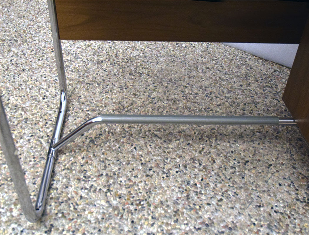 Bauhaus style desk, 1960's Italian production