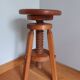 Tripod screw stool