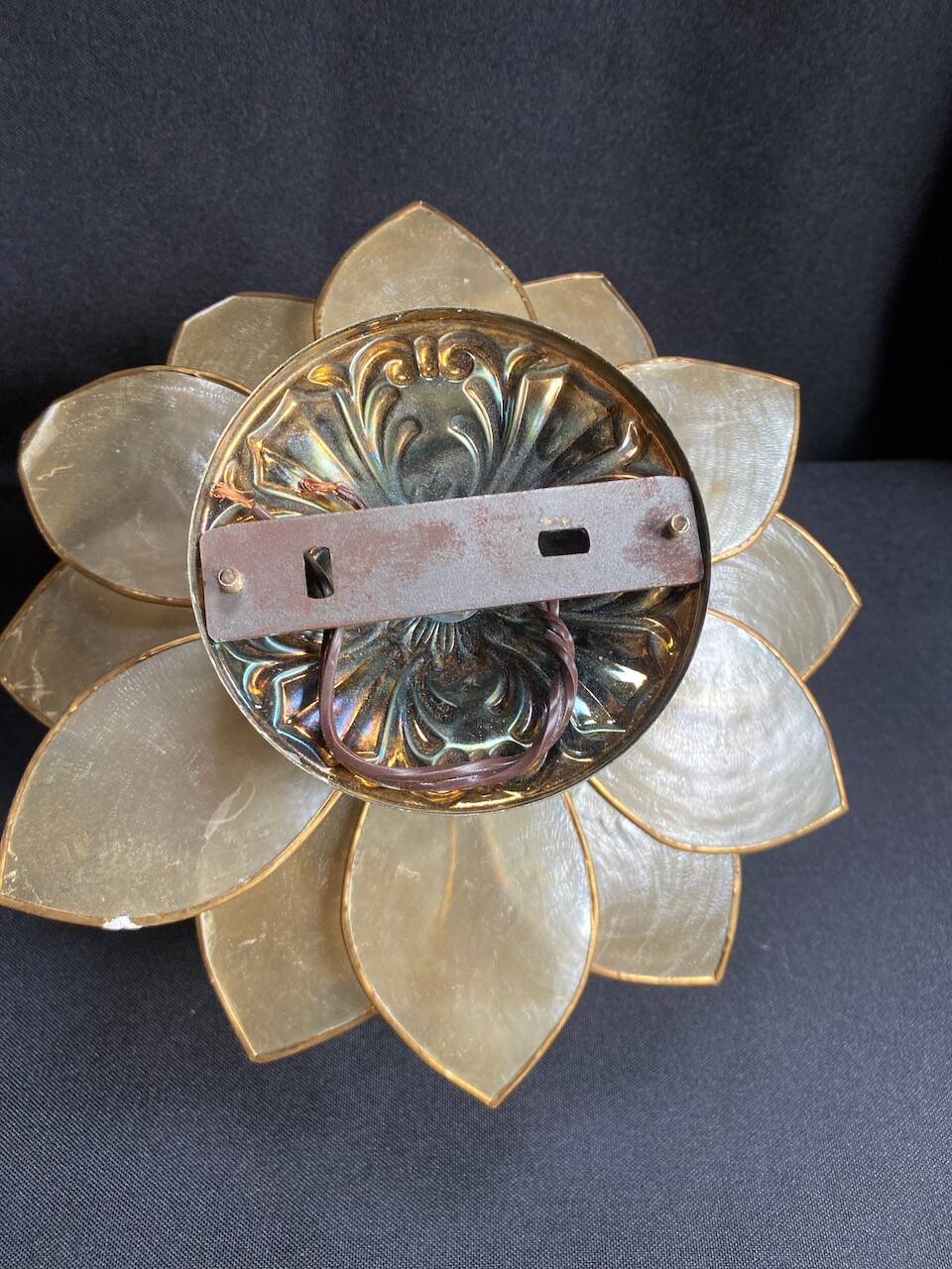Lotus lamp/wall light from the 80s