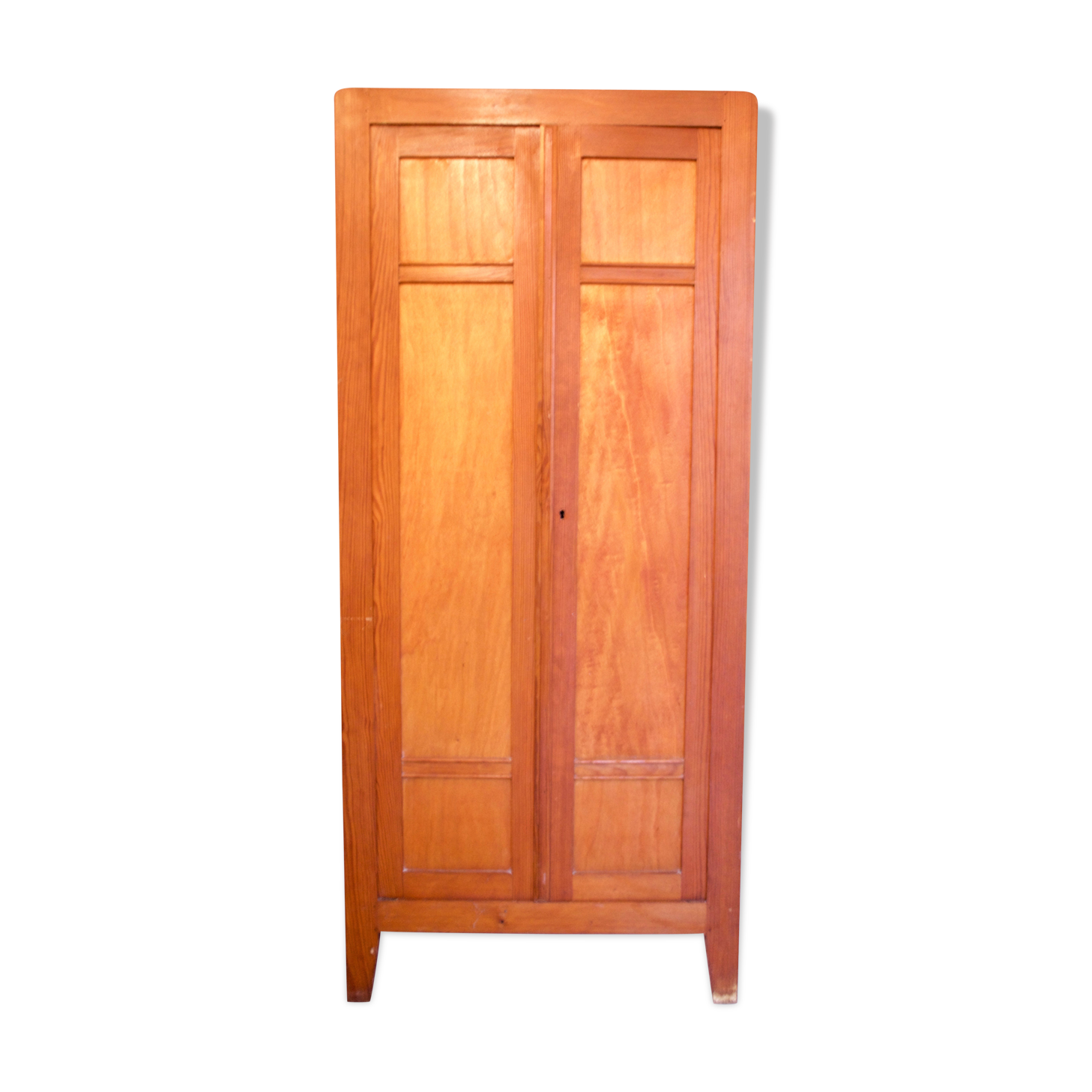 Armoire parisienne vintage