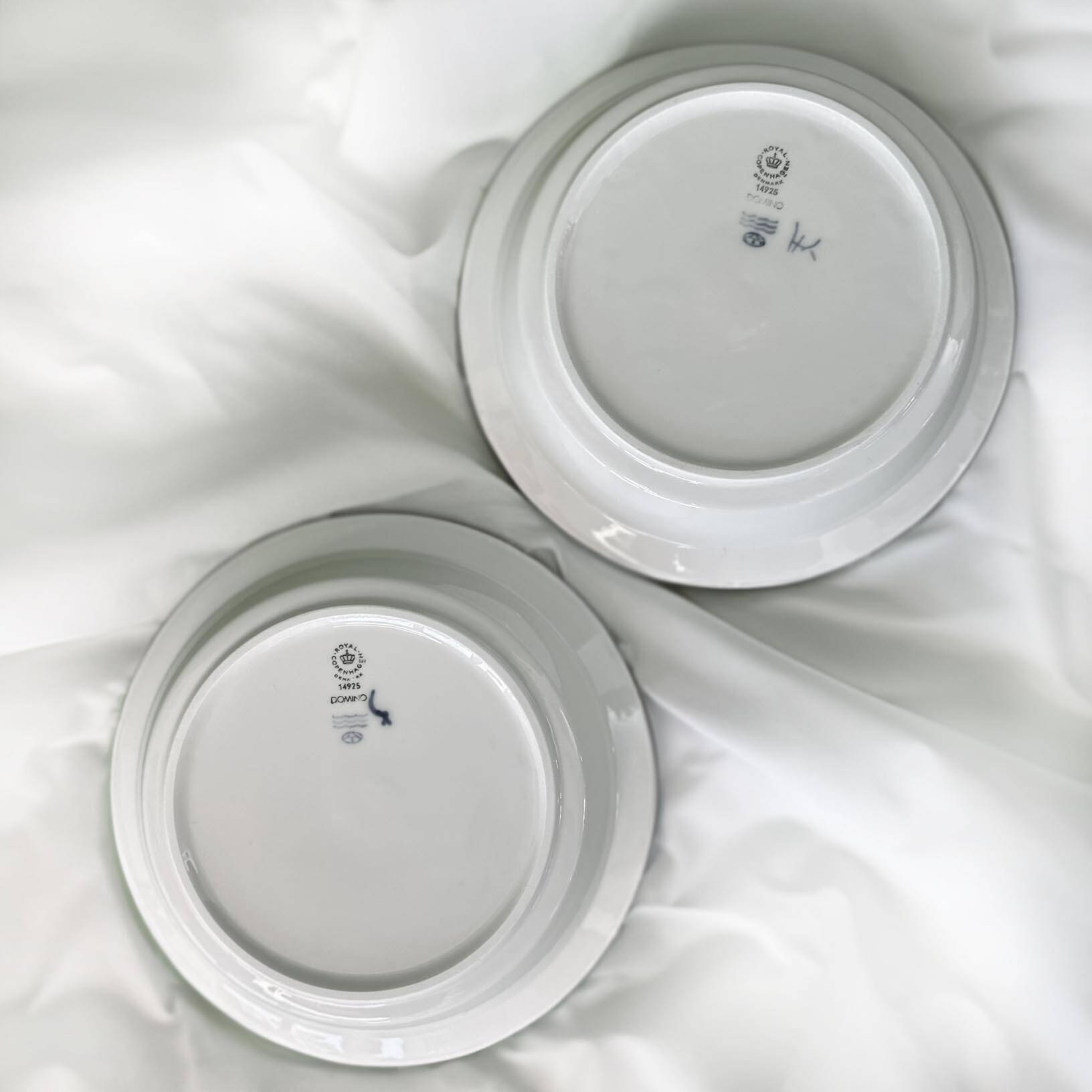 Set of 2 Royal Copenhagen handmade deep plates 'Domino', no. 14925