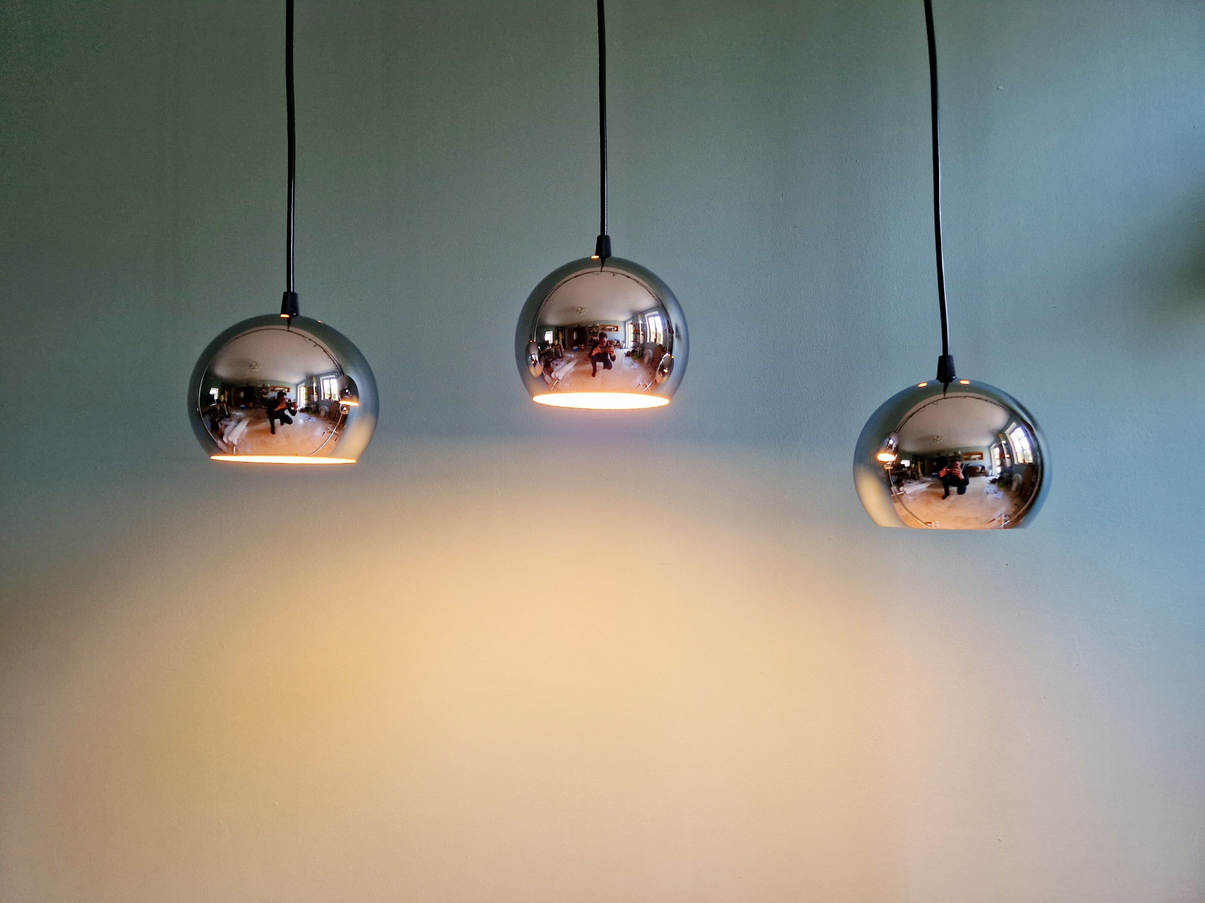 Chrome metal Eyeball suspension trio, Space Age design, 1970.