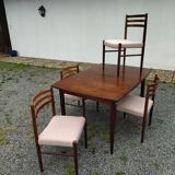 Table et chaises palissandre