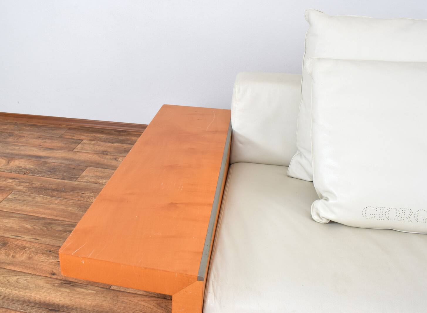 Italian Leather Sofa from Giorgetti, 1980s.