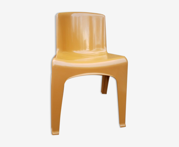 Chaise design vintage en plastique moulé | Selency