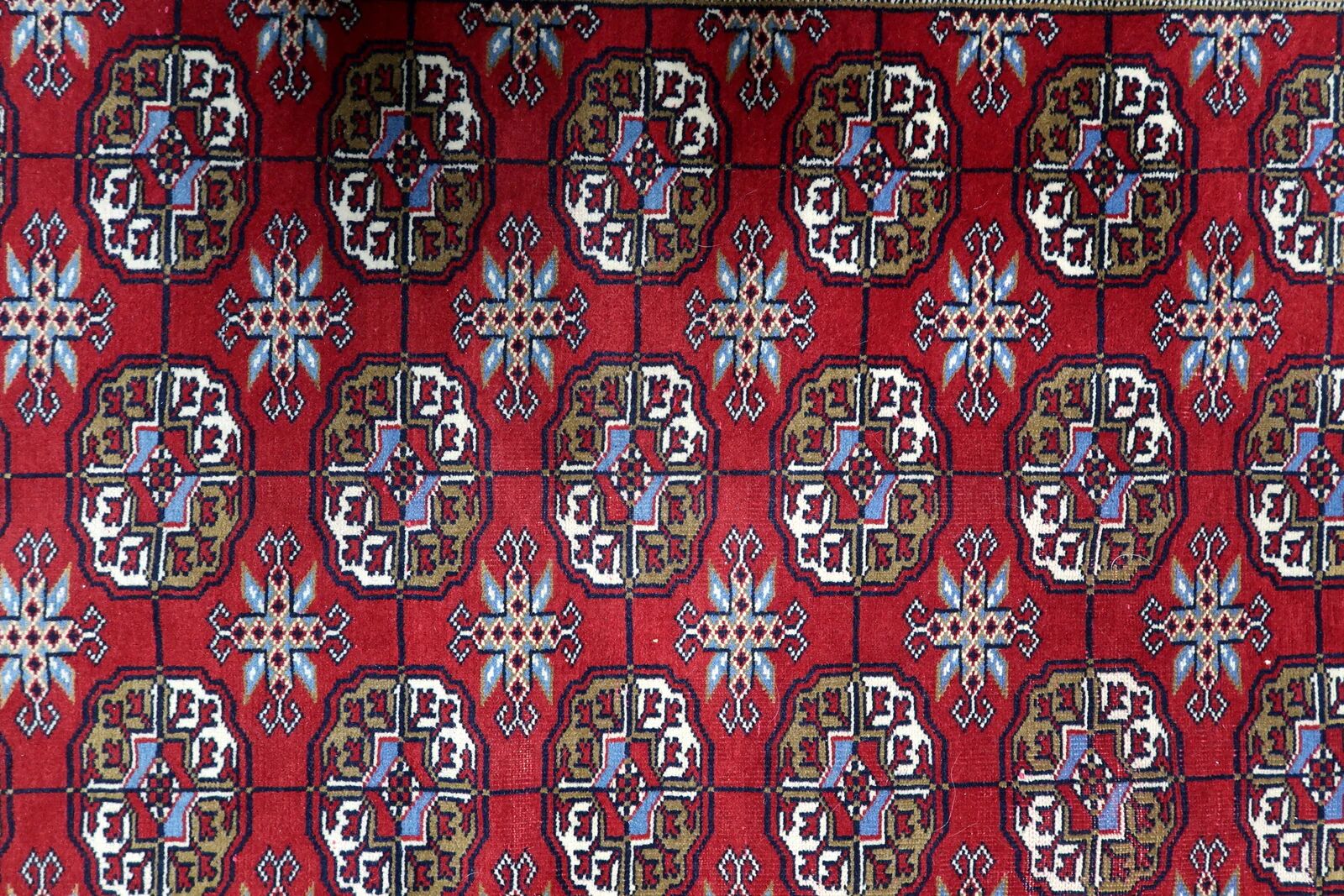 Vintage Uzbek Bukhara rug 122' x 213' 1960s - 1C1227