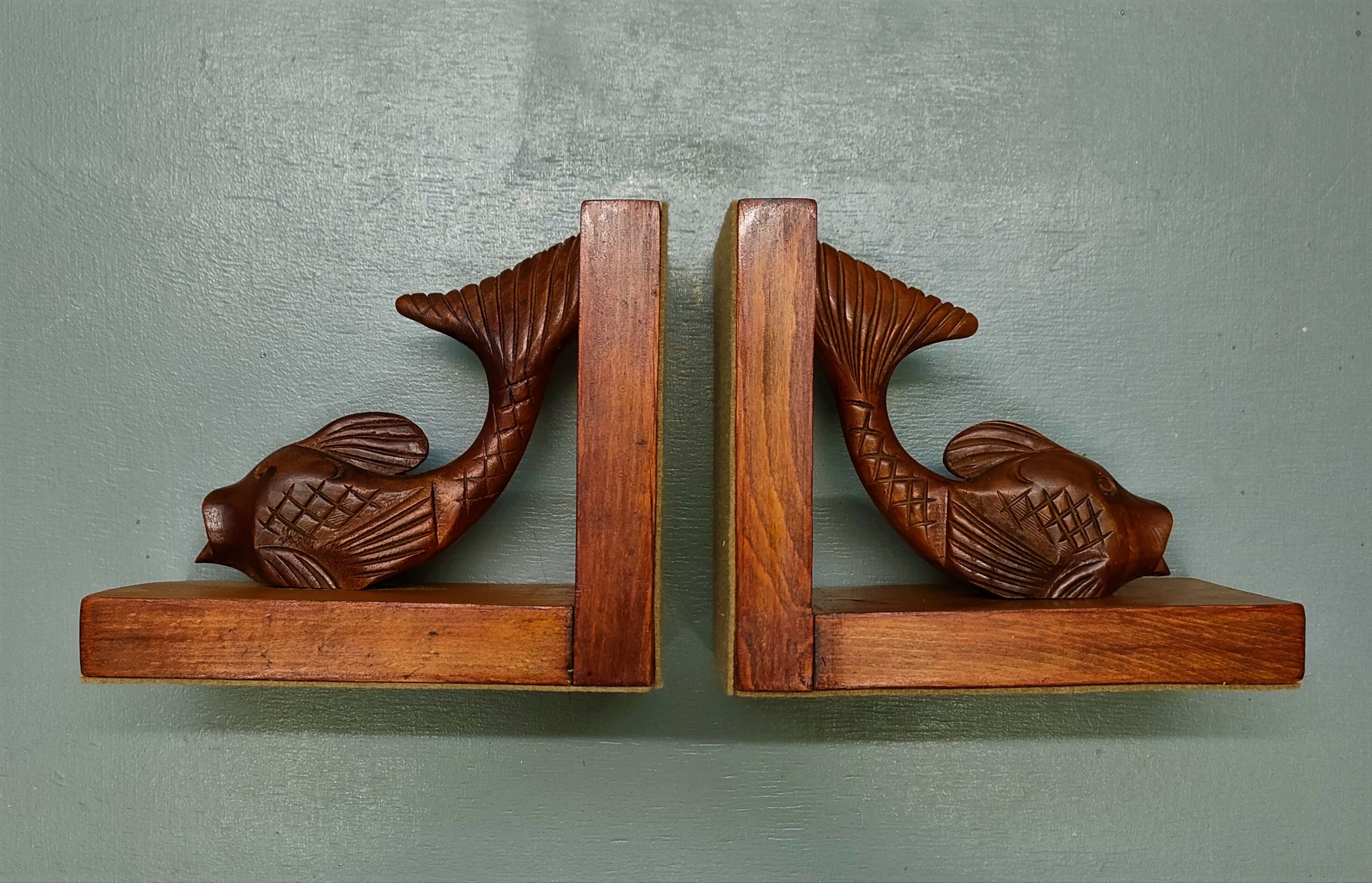 Pair of hand-carved art-deco fish bookends - 30s