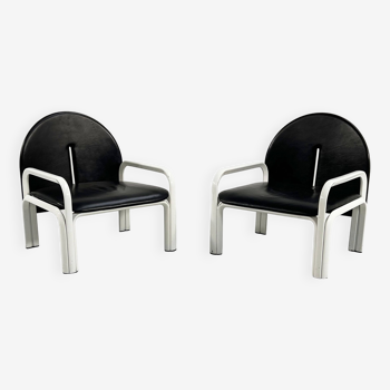 Pair of "54 L" armchairs by Gae Aulenti for Knoll 1970