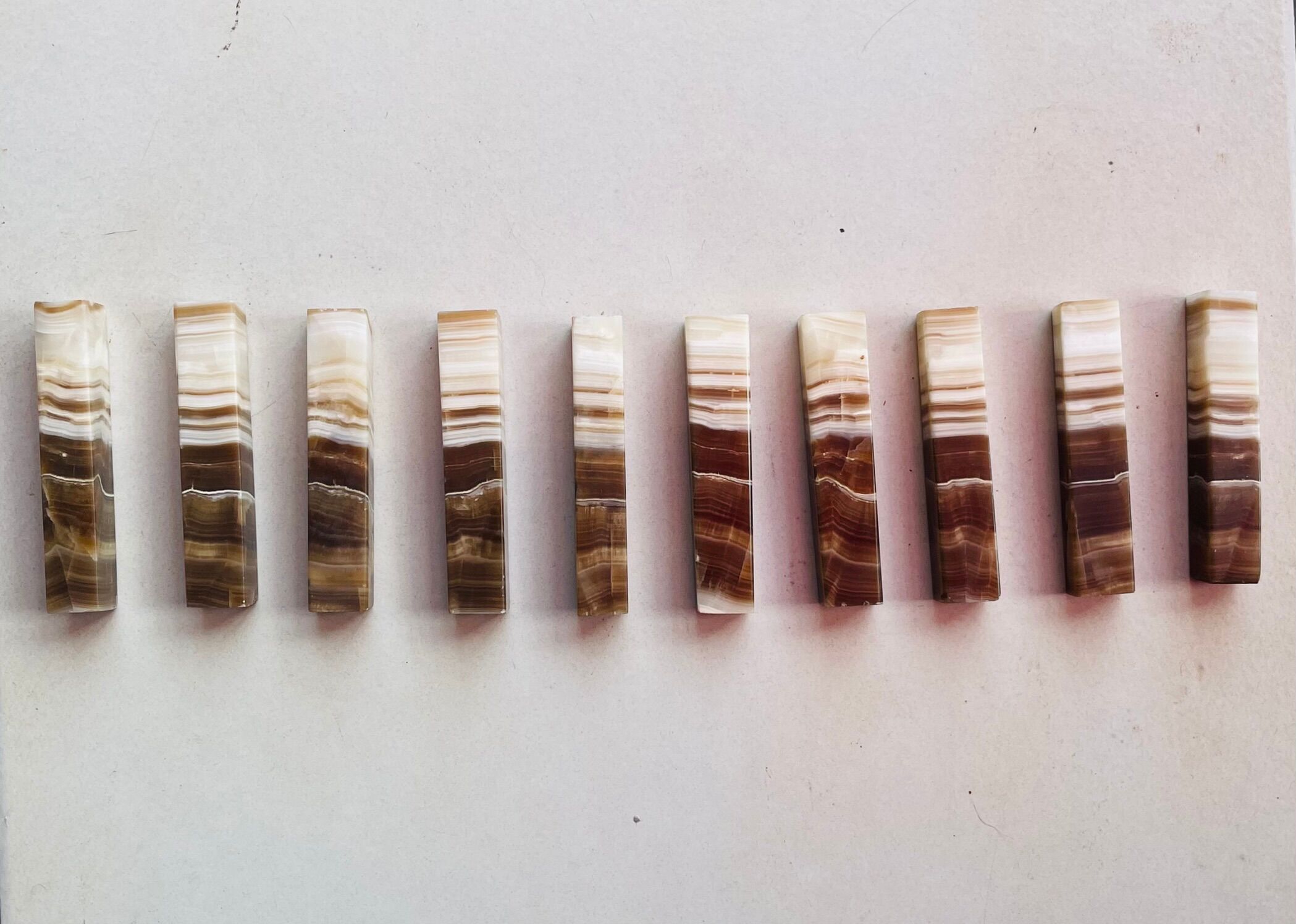 Set of 10 quartz knife holders
