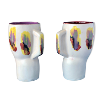 Enamelled ceramic cups