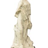 Figura femenina de porcelana. Contemporary escultura by author.