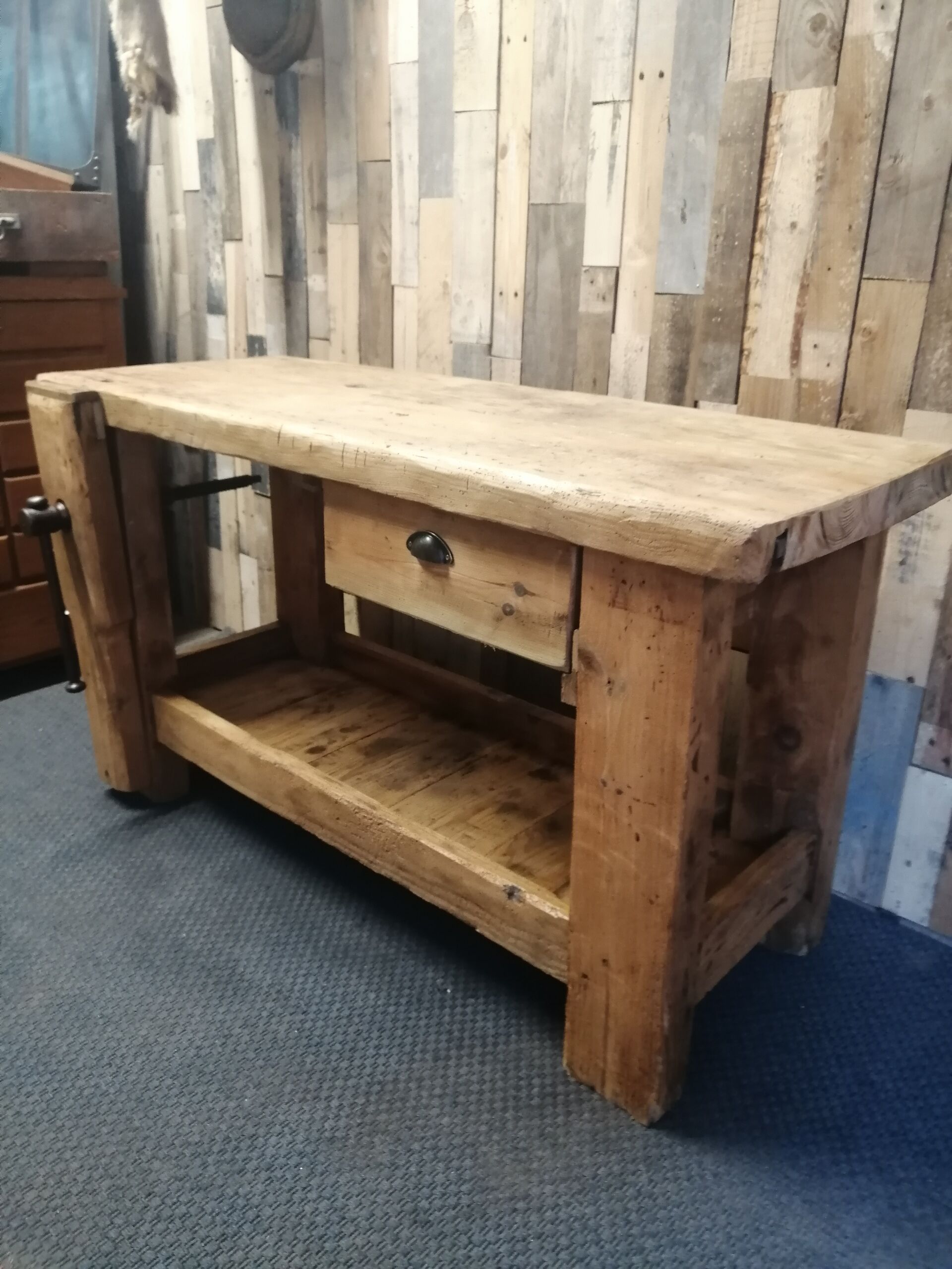 Carpenter's workbench