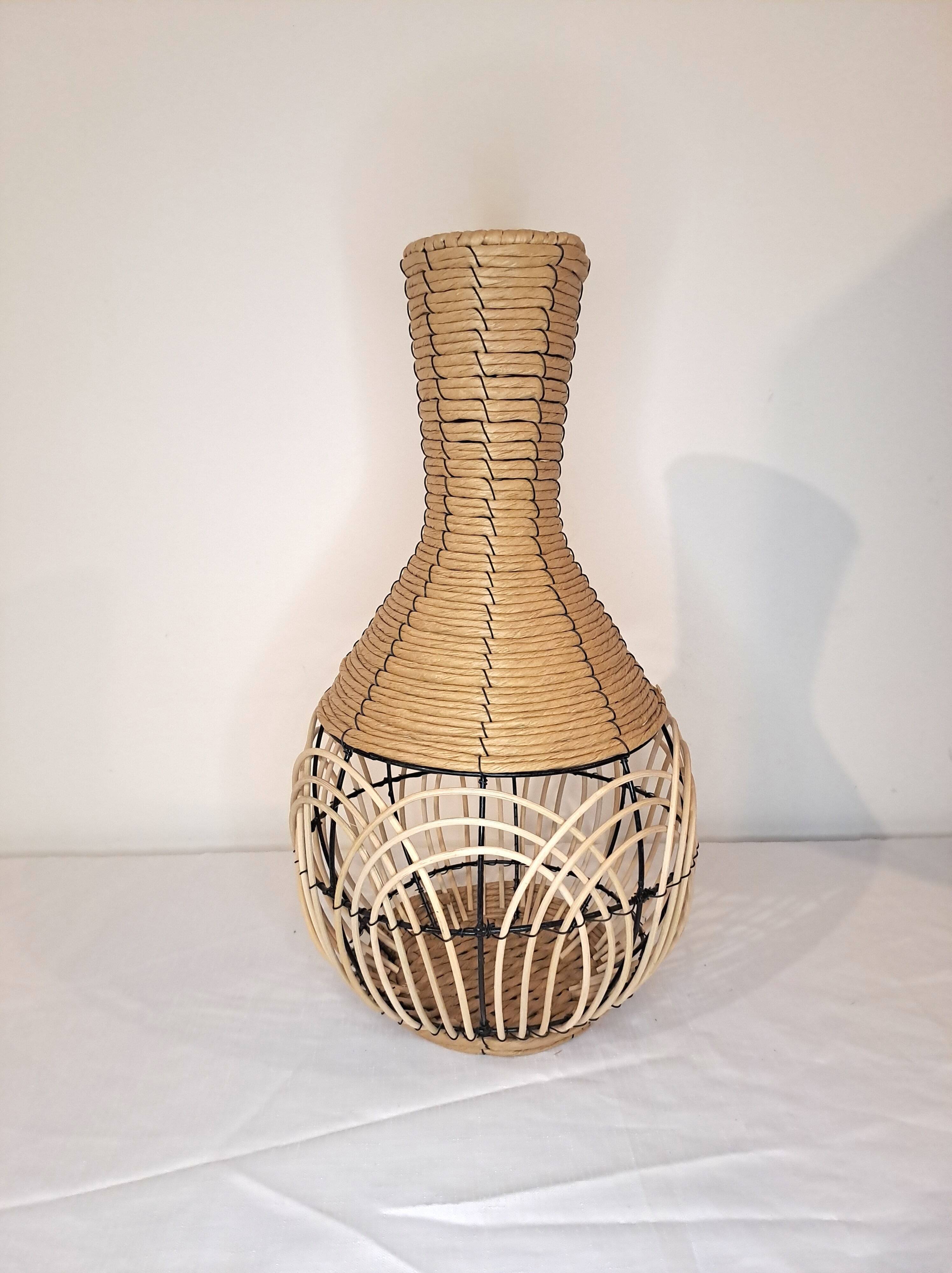 Wicker and rattan decorative vase – modern ethnic style