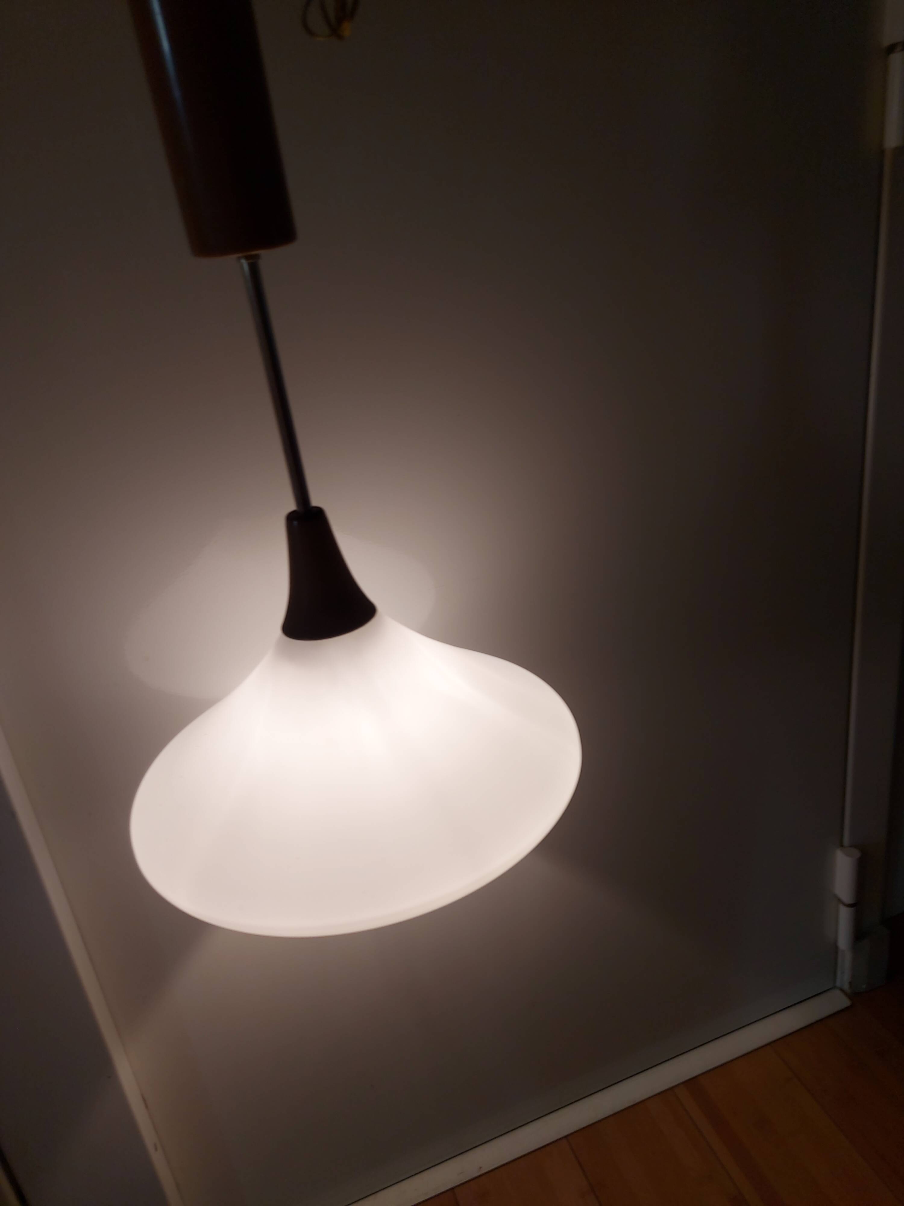 Scandinavian hanging