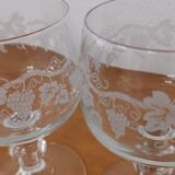 Set of 5 water glasses on feet, grape decoration and Luminarc vine shoot