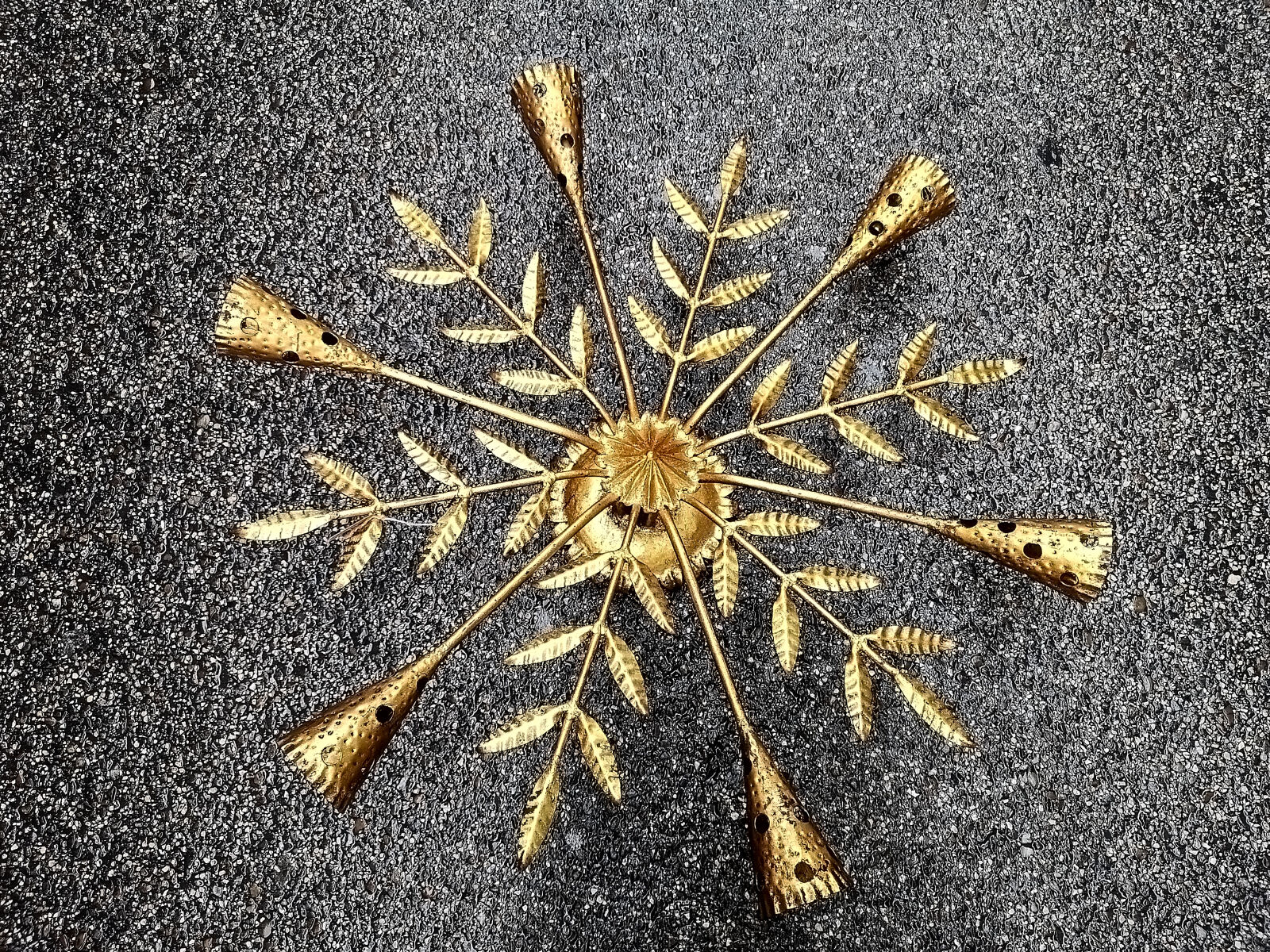 Golden wrought iron lamp