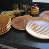 12 flat/asparagus plates from the 70s-80s