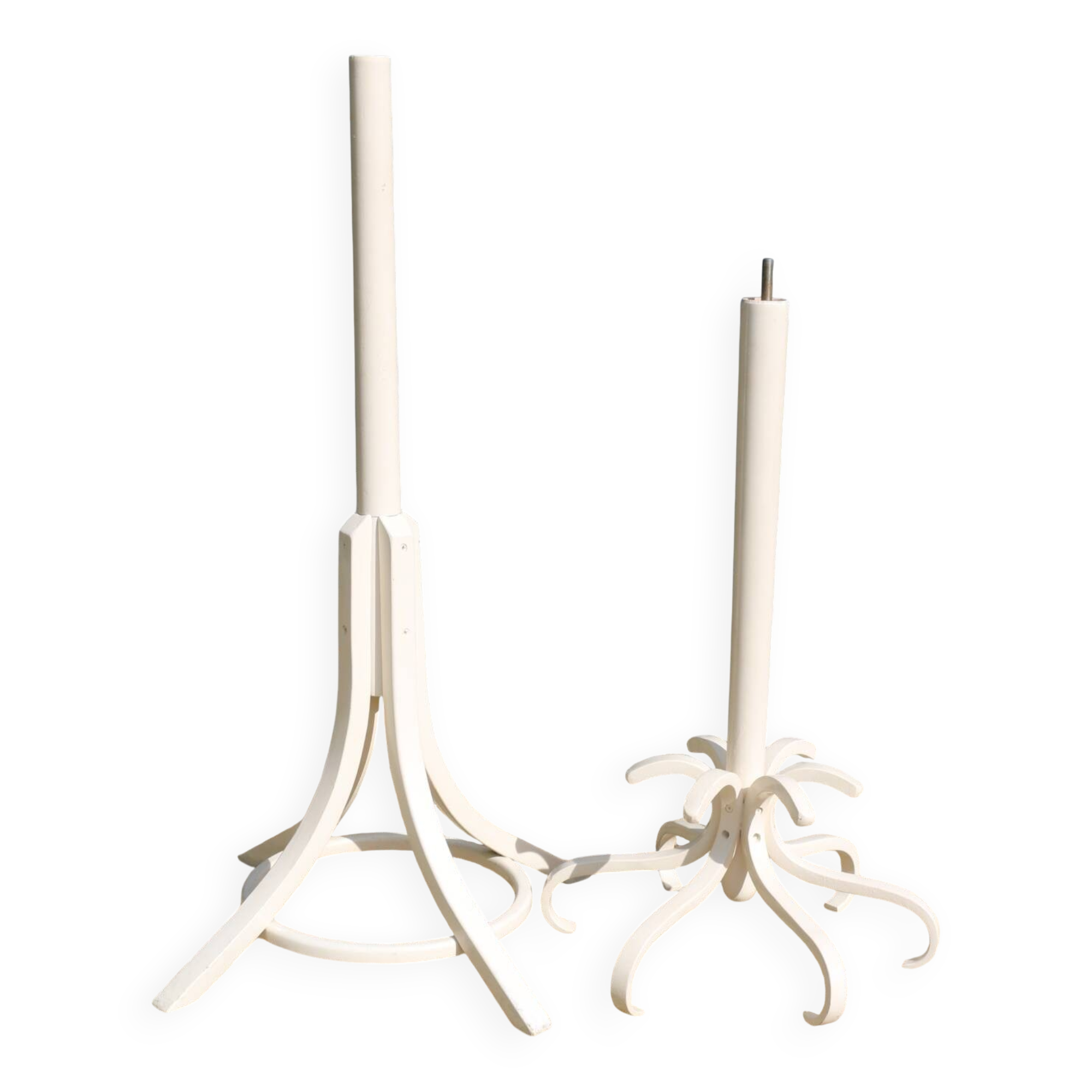 Baumann white parrot coat rack