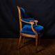 Paire de fauteuils de style Louis XVI rénovés en velours bleu