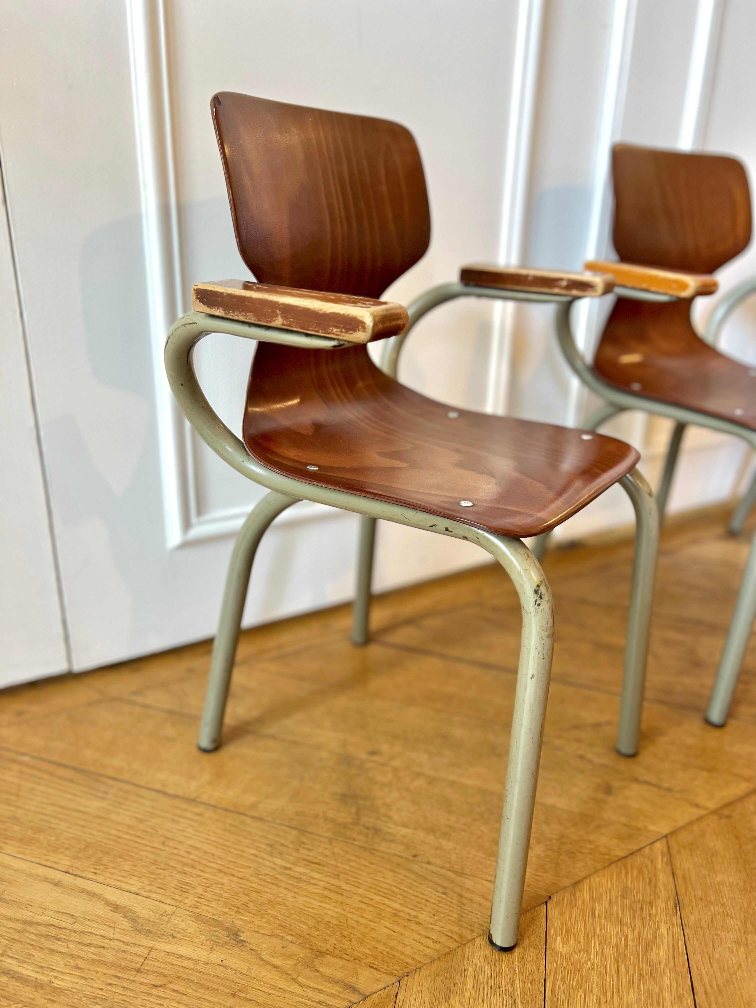 Chaise enfant design scandinave