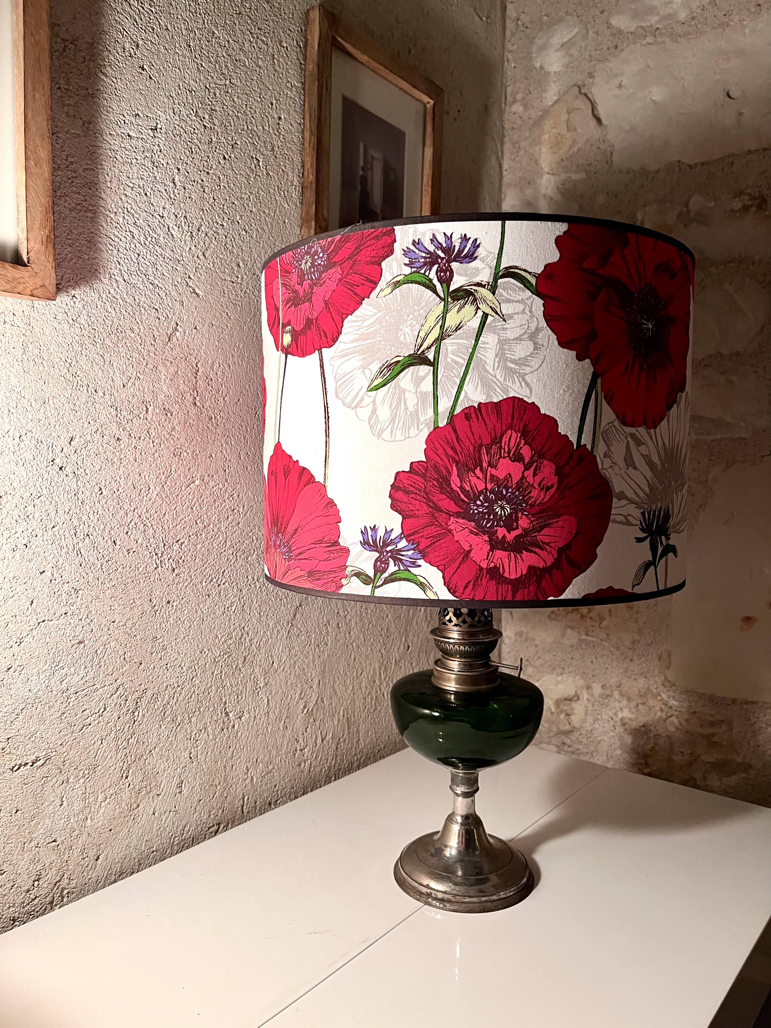 Poppy Lamp - handcrafted creation