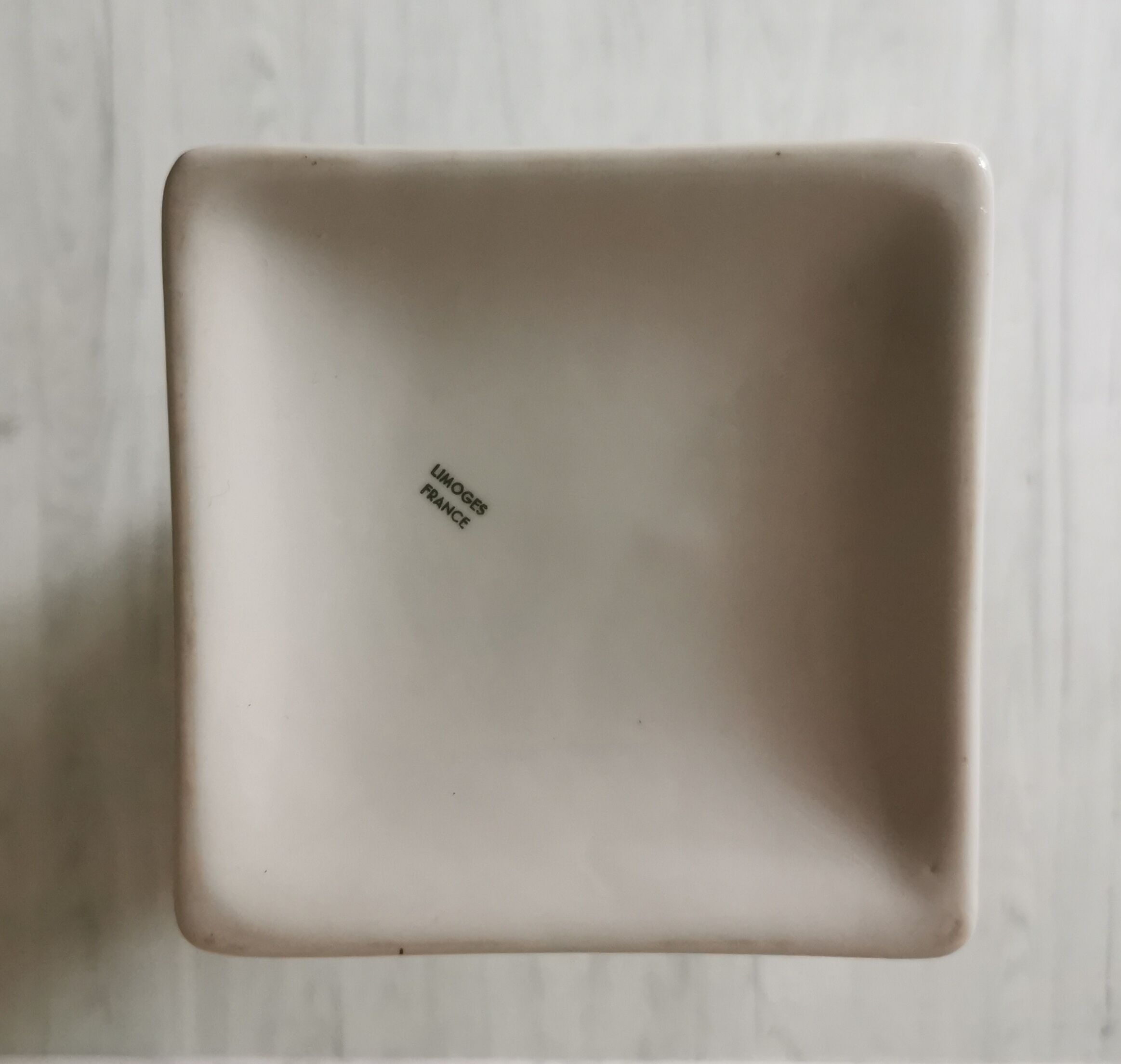 Medici porcelain vase