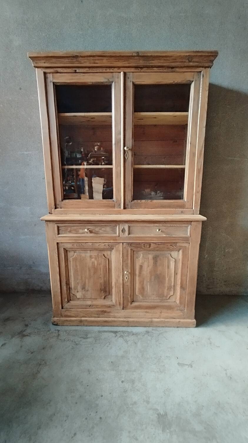 Buffet deux corps , vaisselier