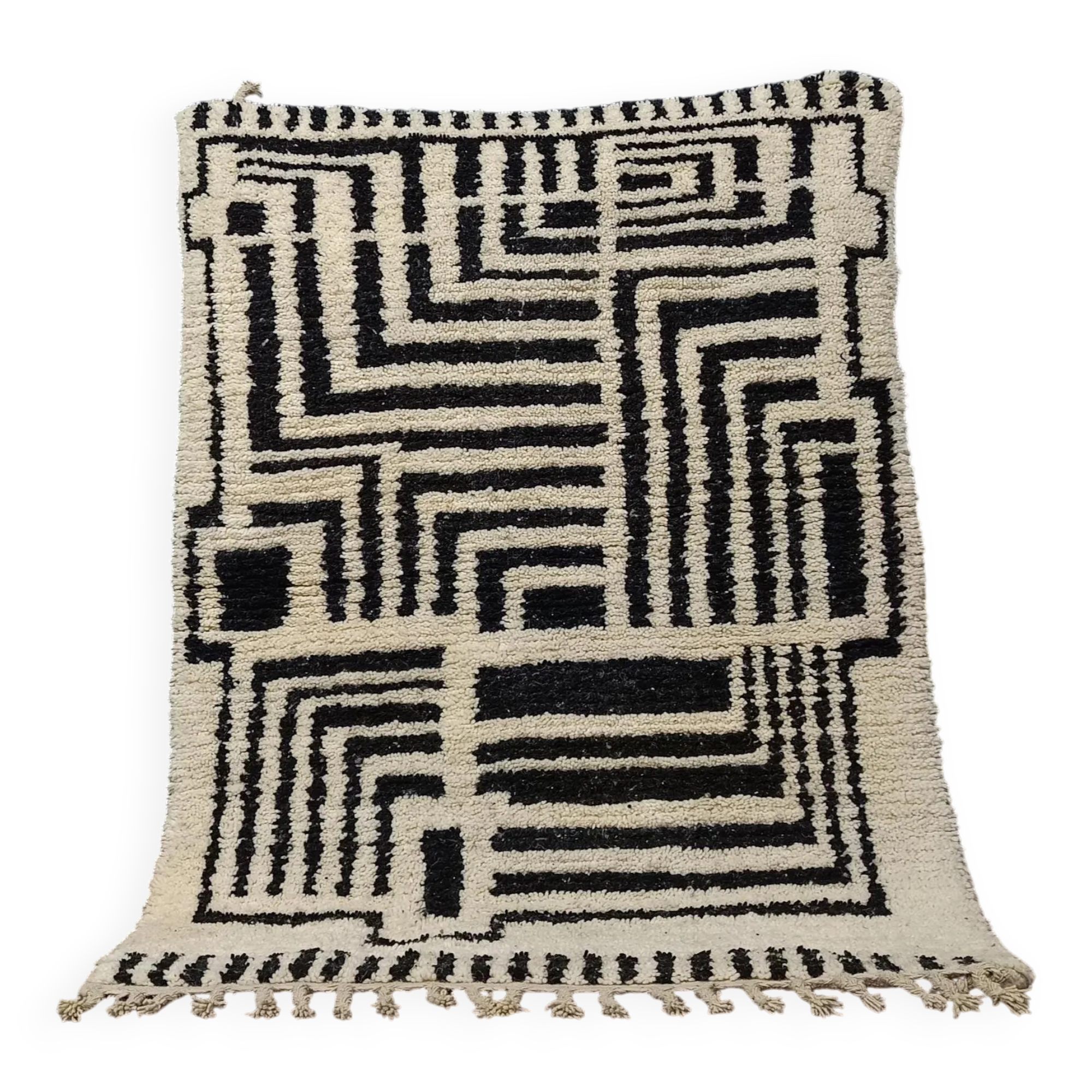 Handmade traditional carpet 250cm x 150cm Moroccan