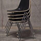 Eames chair by herman miller - model dss