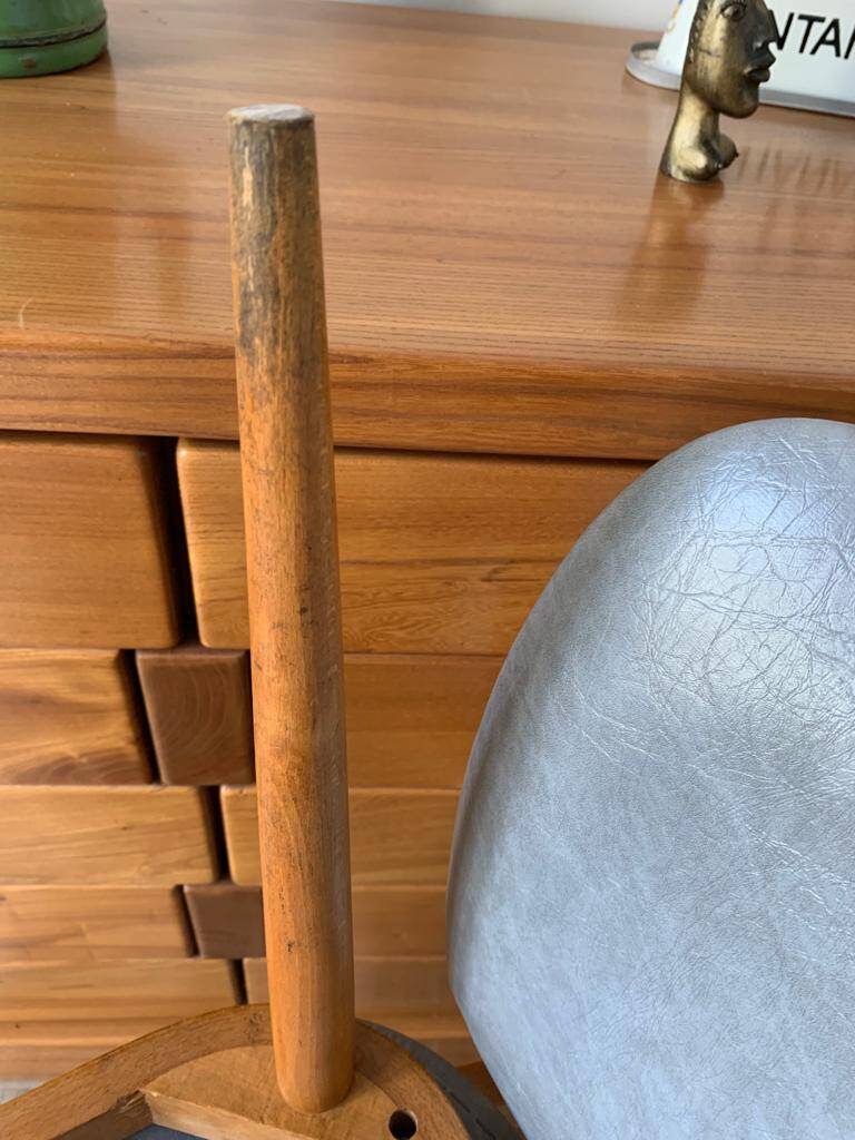 Pair of Pegase chairs by Baumann