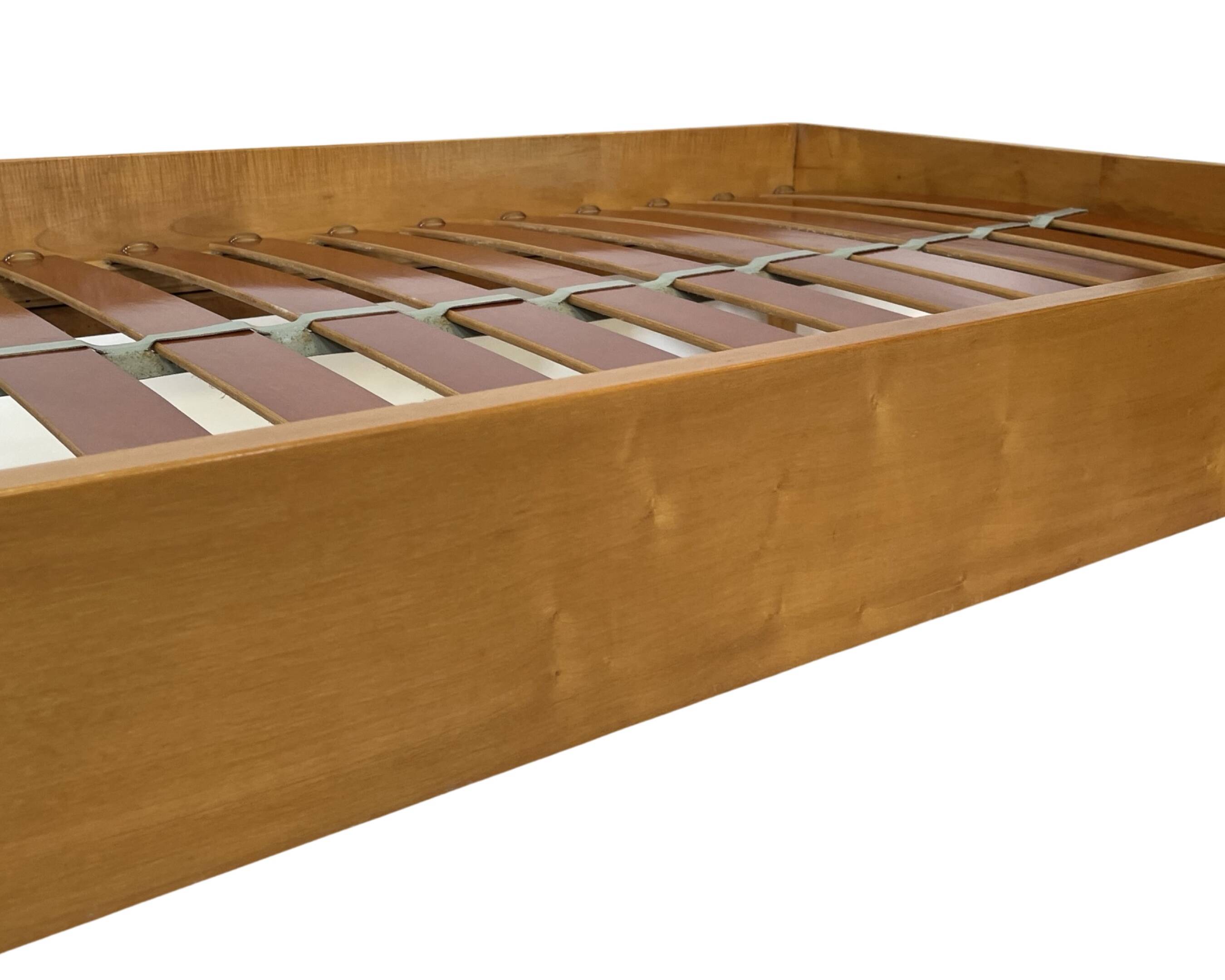 Vintage daybed of the 1960s Netherlands minimalist design in oak